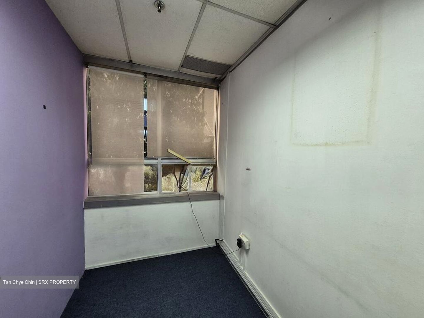 North Bridge Centre (D7), Office #604754591